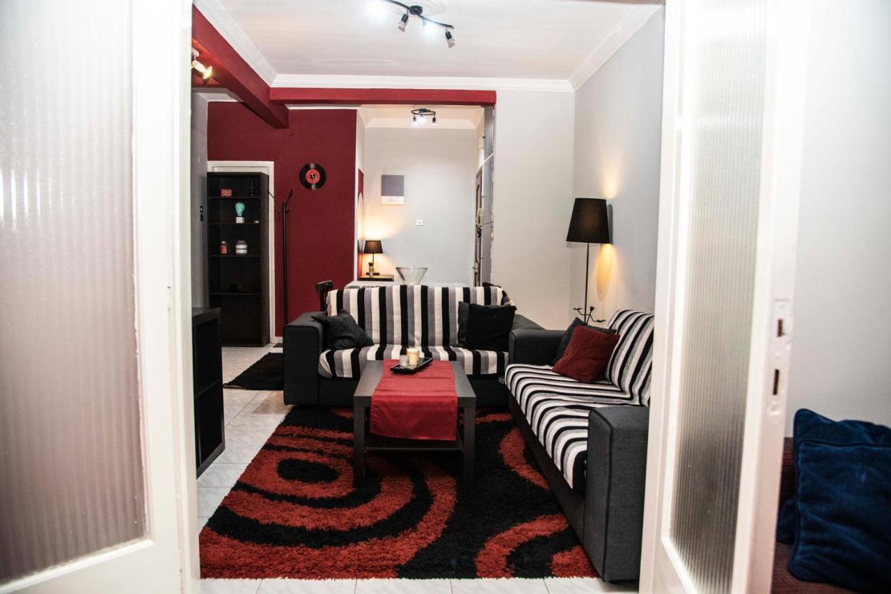 Apartment 8 Saadi Levi